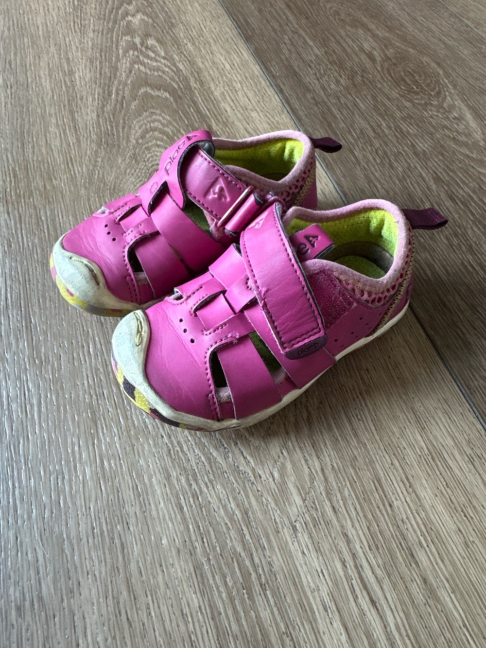 Plae Sam 2.0 Electric Fuchsia Pink Toddler Shoes